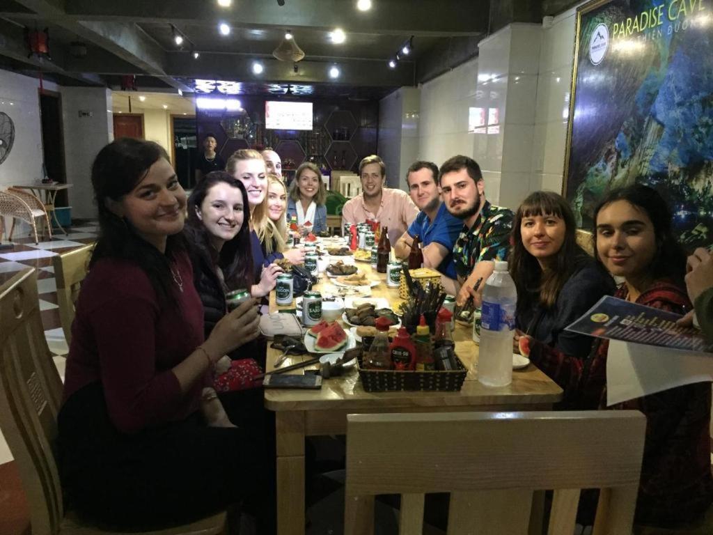 Phong Nha Jasmine Hostel & Roof Top Bar 外观 照片
